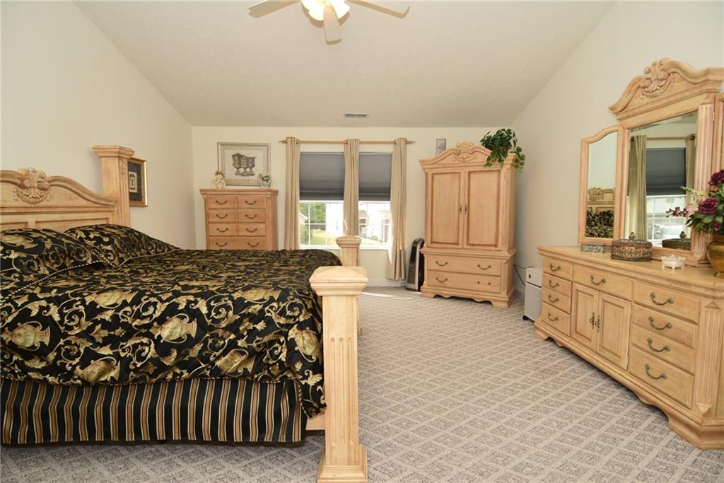 5539 Decatur Ridge Drive Indianapolis, IN 46221 - Photo 30 of 45