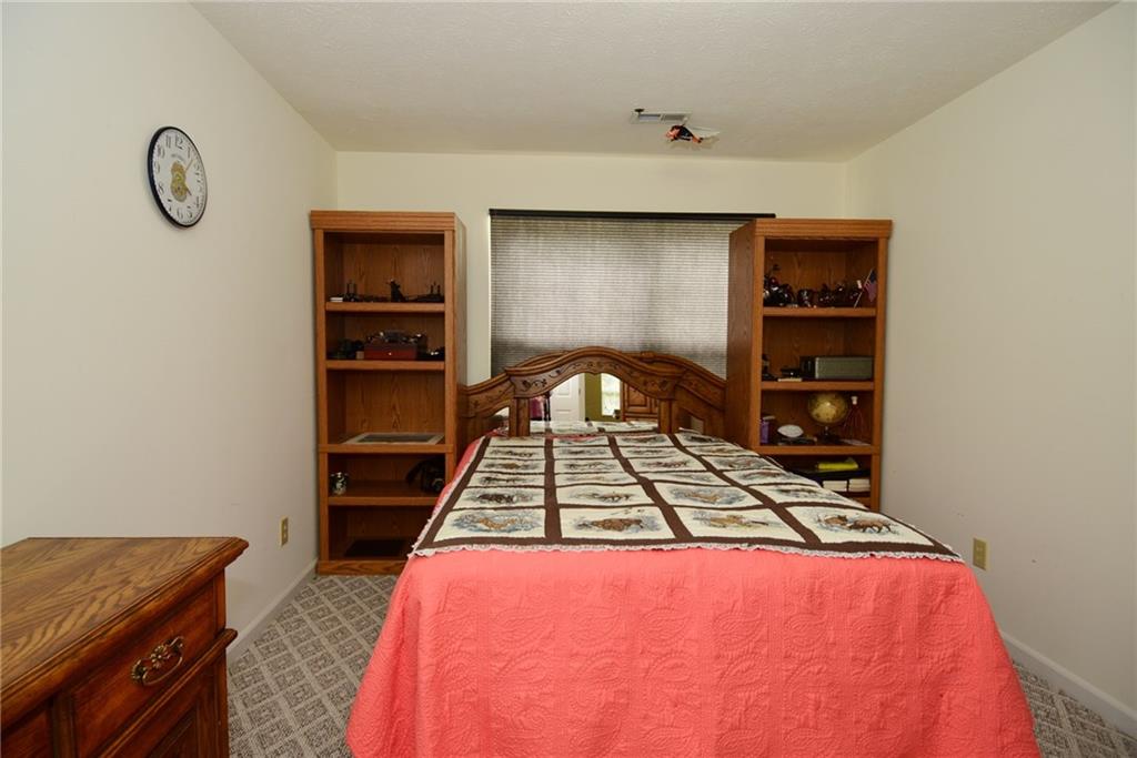 5539 Decatur Ridge Drive Indianapolis, IN 46221 - Photo 35 of 45