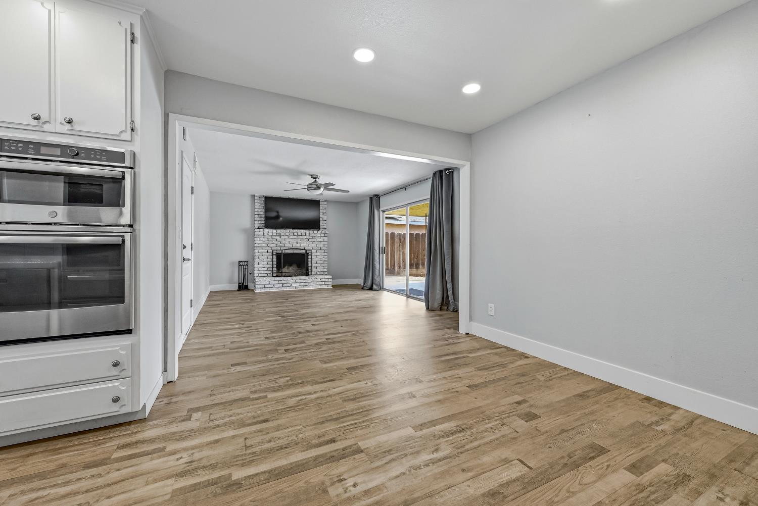 564 Della Court Merced, CA 95348 - Photo 14 of 43