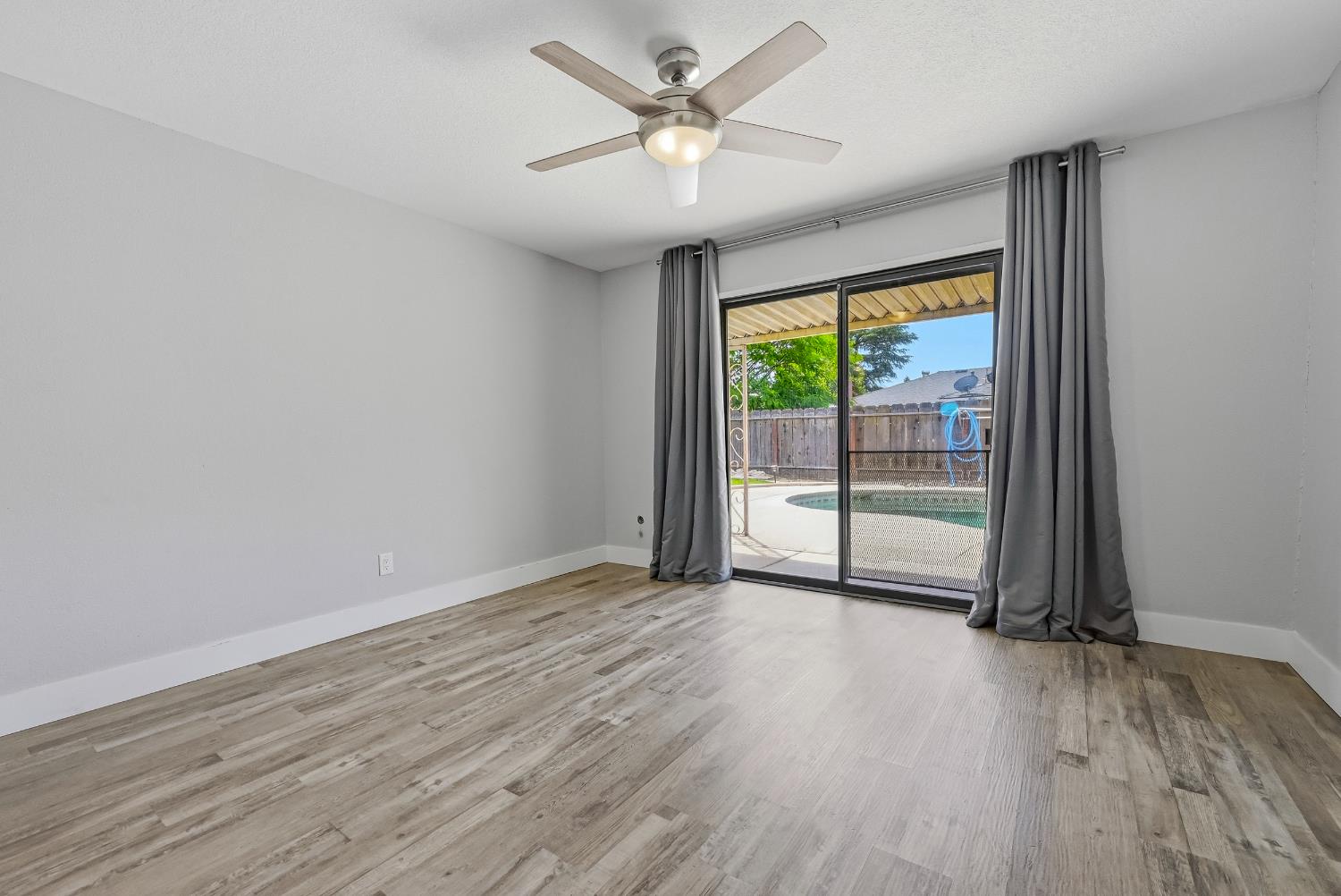 564 Della Court Merced, CA 95348 - Photo 31 of 43