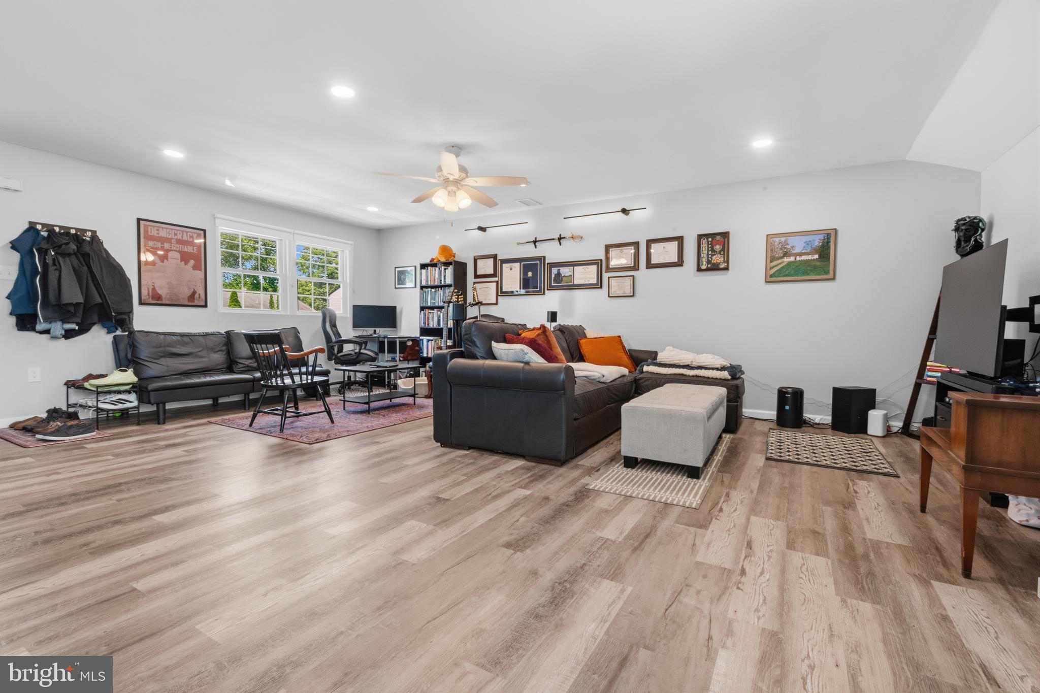 3 Stagecoach Road Southampton, NJ 08088 - Photo 4 of 23