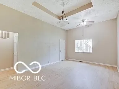 $204,900 | 2937 West 10th Street, Indianapolis, IN 46222