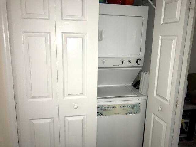 20 Merganser Lane Key West, FL 33040 - Photo 9 of 13 a view of washer and dryer
