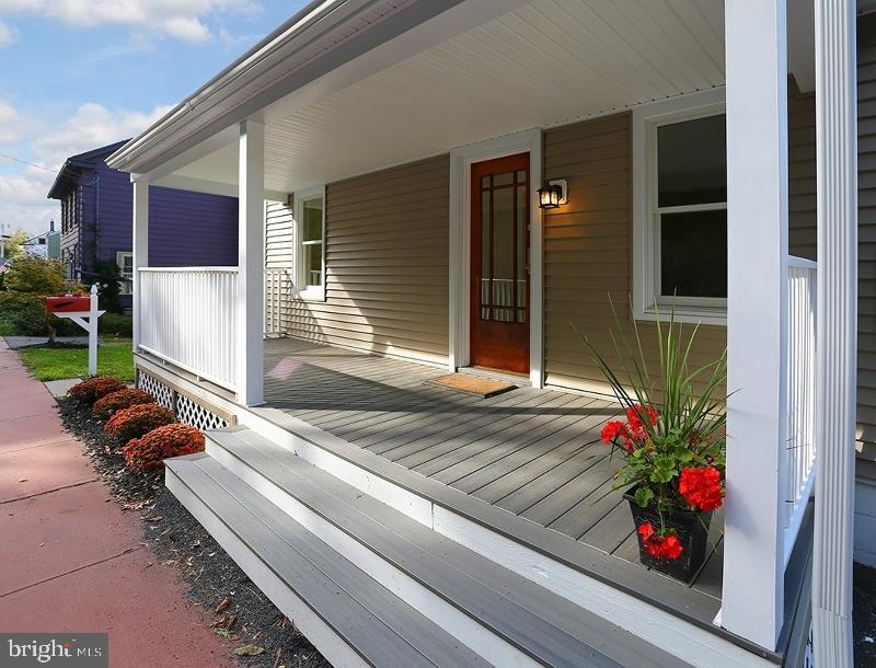 307 Milford Road Frenchtown, NJ 08825 - Photo 3 of 19
