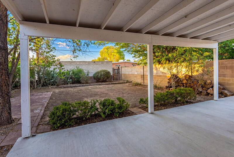4721 Comanche Road Northeast Albuquerque, NM 87110 - Photo 32 of 33 Gallery Image 32