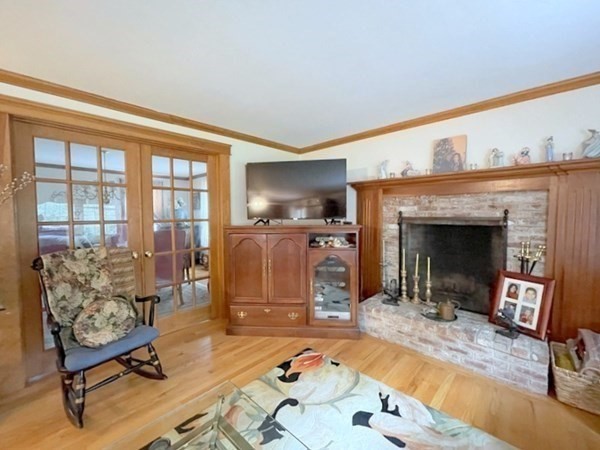 45 Turtle Cove Road East Sandwich, MA 02537 - Photo 8 of 26 Gallery Image 8