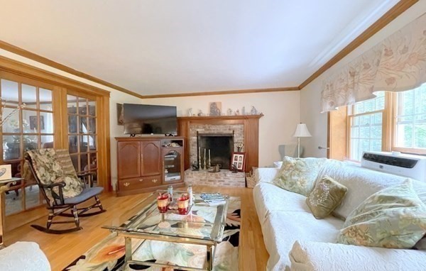 45 Turtle Cove Road East Sandwich, MA 02537 - Photo 10 of 26 Gallery Image 10