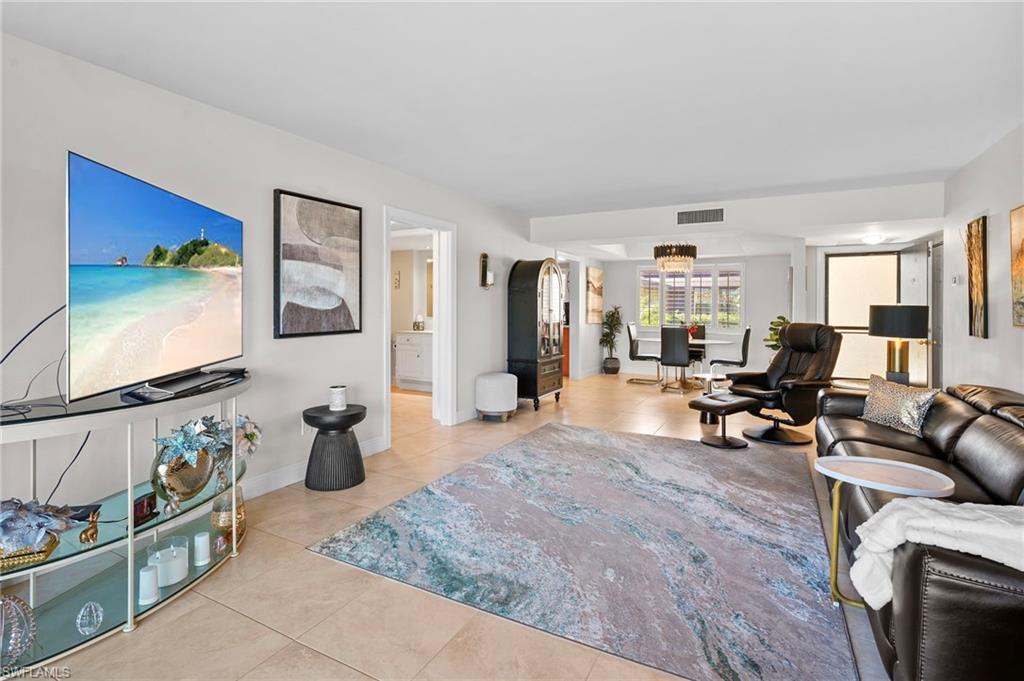 413 Augusta Boulevard, Unit 105 Naples, FL 34113 - Photo 3 of 26