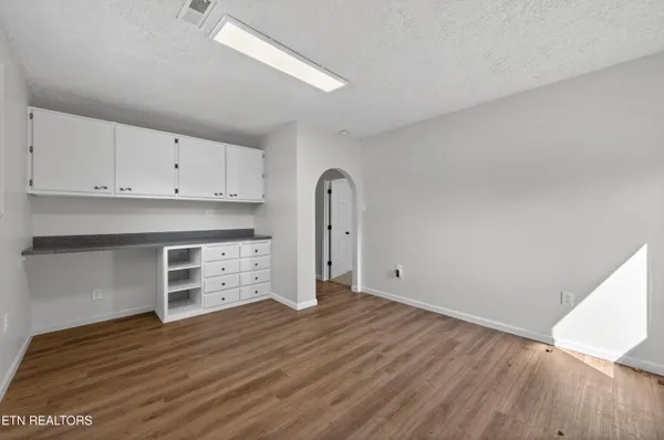 $550,000 | 1205 Hoss Road, Powell, TN 37849