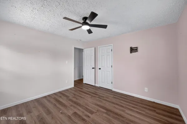 $550,000 | 1205 Hoss Road, Powell, TN 37849