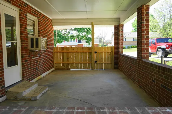 $229,000 | 2901 Neil Drive, Roanoke, VA 24019