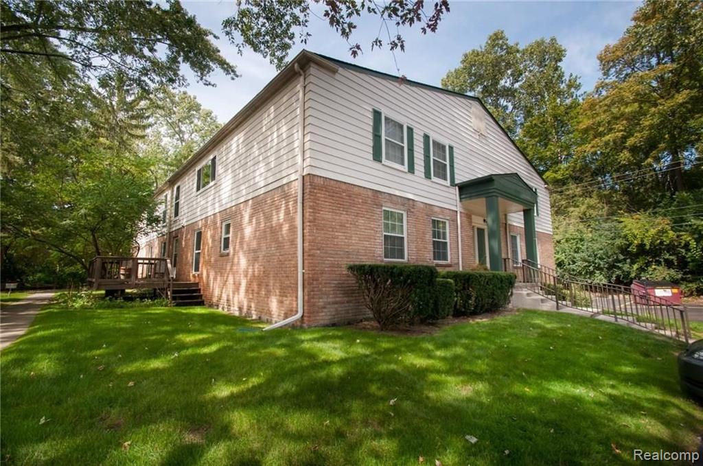 513 East University Drive, Unit 703 Rochester, MI 48307 - Photo 21 of 23