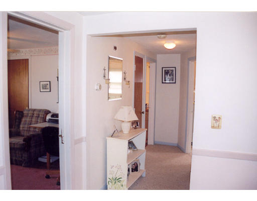 37 Field Street Pawtucket, RI 02860 - Photo 5 of 10 Gallery Image 5