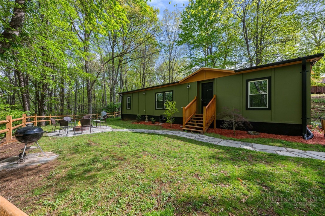 1426 Rainbow Trail Boone, NC 28607 - Photo 1 of 39 Gallery Image 1