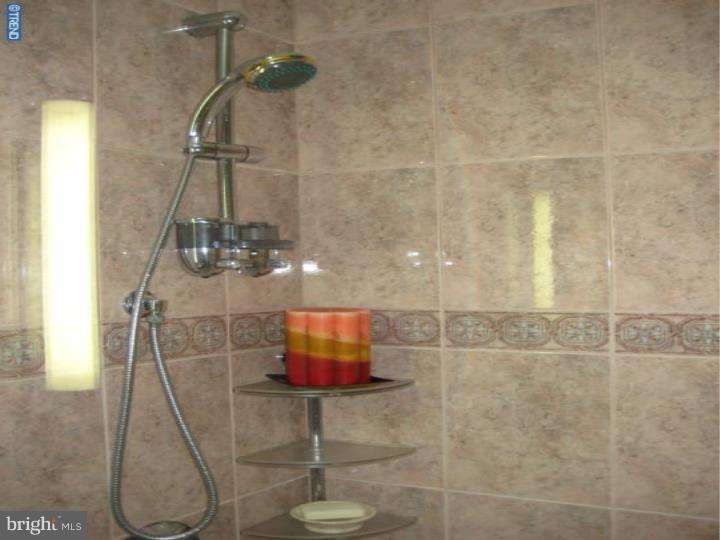 9812 Hardy Road Philadelphia, PA 19115 - Photo 13 of 25 Gallery Image 13