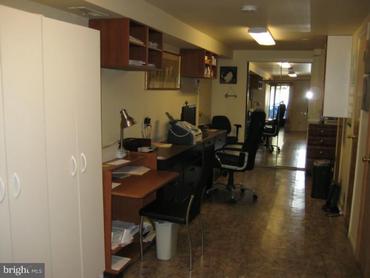 9812 Hardy Road Philadelphia, PA 19115 - Photo 22 of 25 Gallery Image 22