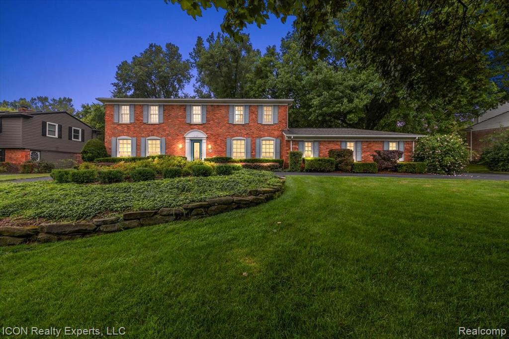 746 Birch Tree Lane Rochester Hills, MI 48306 - Photo 2 of 70