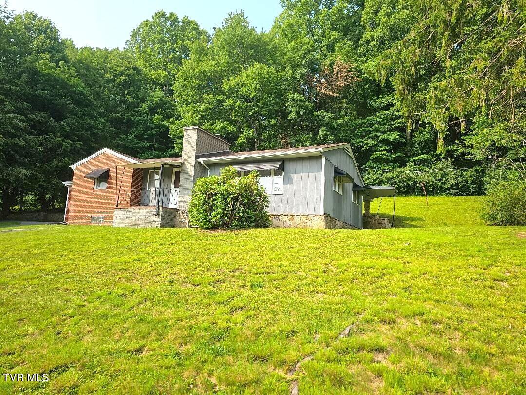919 Coeburn Road Wise, VA 24293 - Photo 1 of 49 9