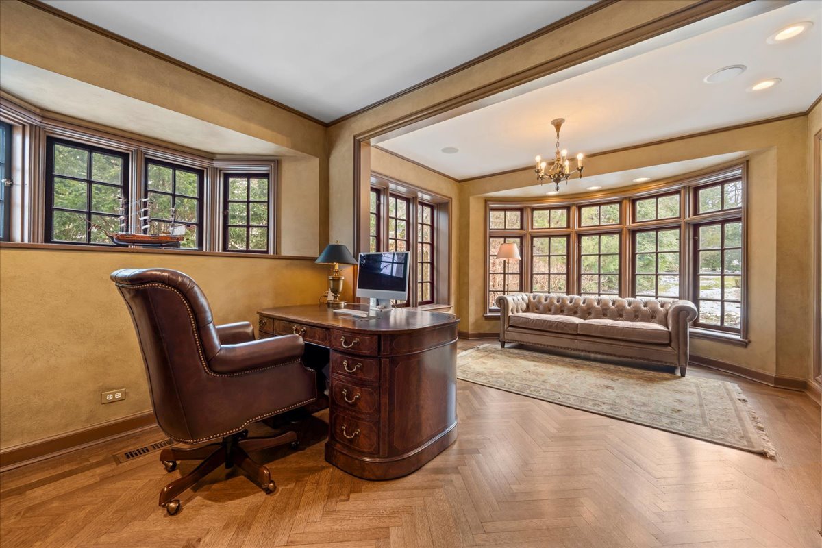 475 East Deerpath Road Lake Forest, IL 60045 - Photo 19 of 64