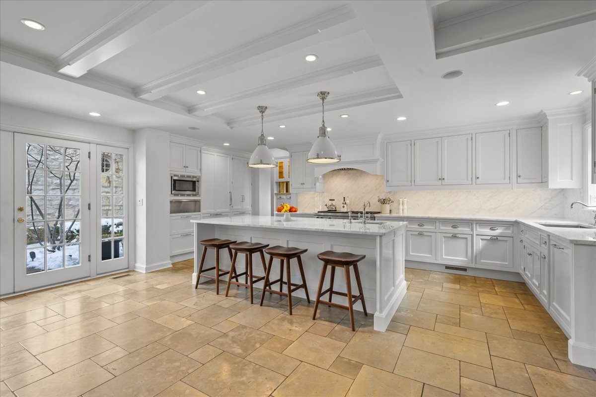 475 East Deerpath Road Lake Forest, IL 60045 - Photo 22 of 64