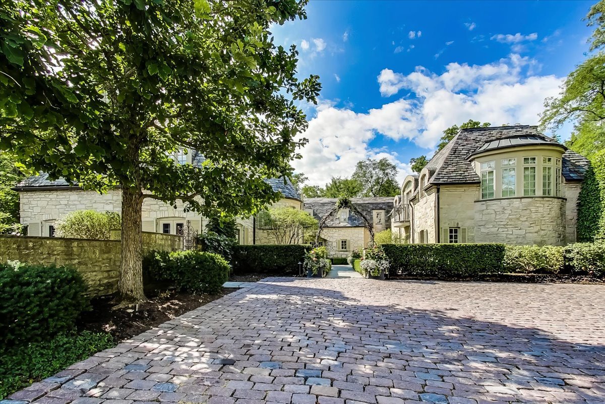 475 East Deerpath Road Lake Forest, IL 60045 - Photo 3 of 64