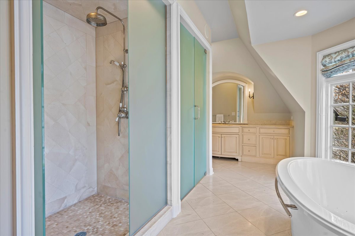 475 East Deerpath Road Lake Forest, IL 60045 - Photo 44 of 64