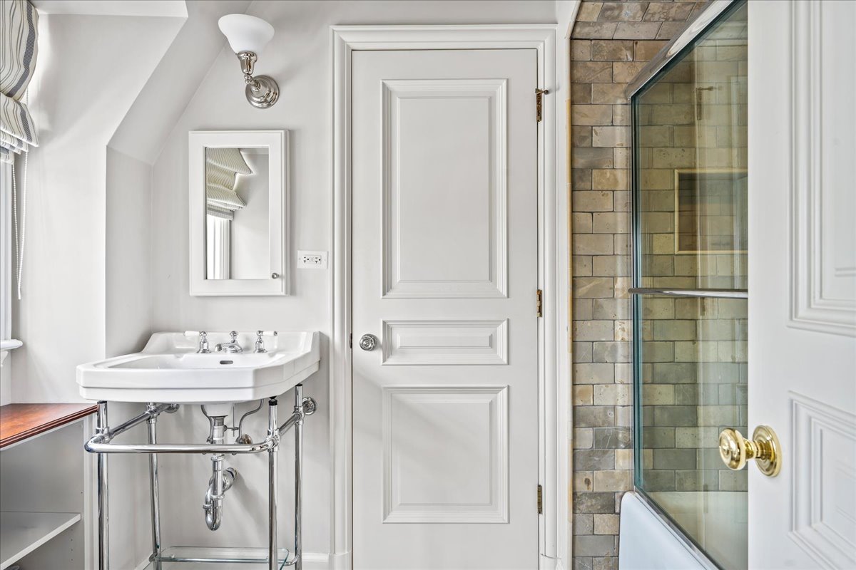 475 East Deerpath Road Lake Forest, IL 60045 - Photo 49 of 64