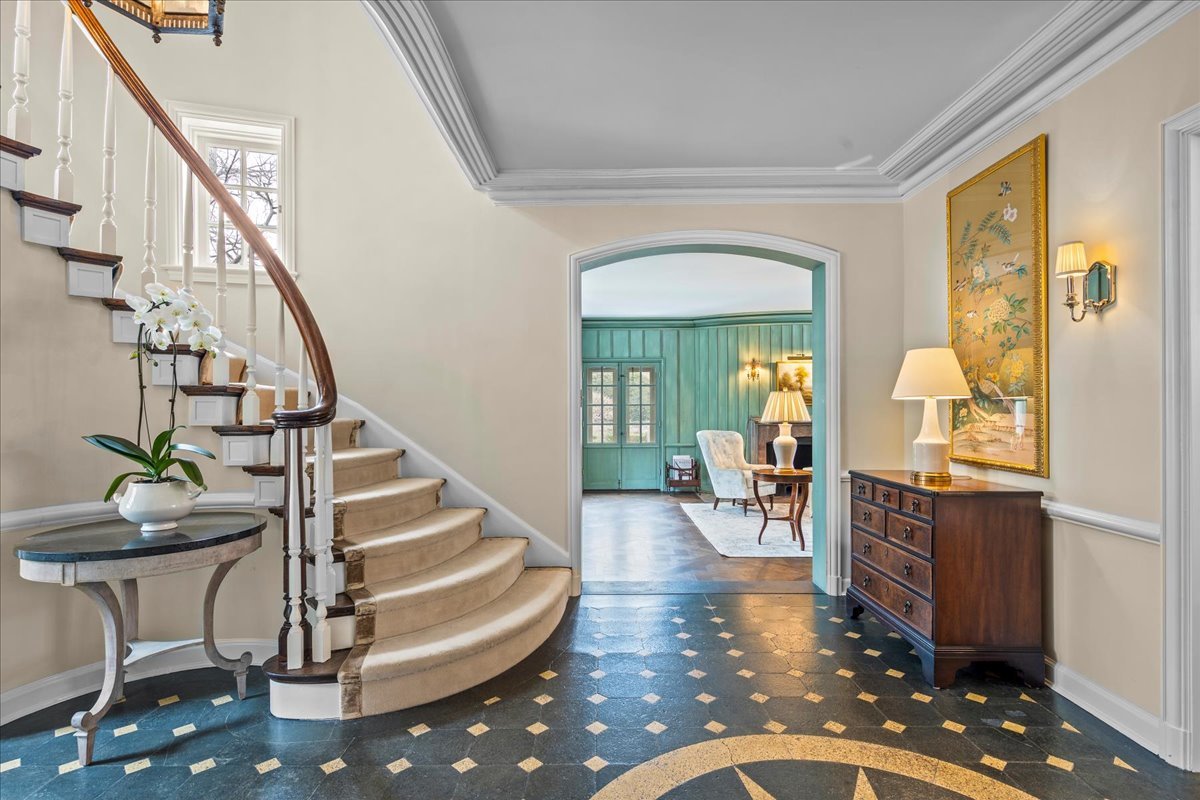 475 East Deerpath Road Lake Forest, IL 60045 - Photo 8 of 64