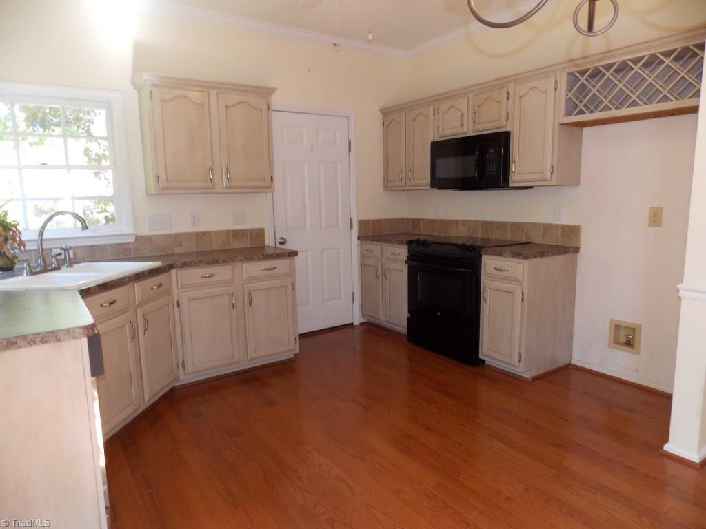 4217 Braddock Road High Point, NC 27265 - Photo 7 of 17 Gallery Image 7