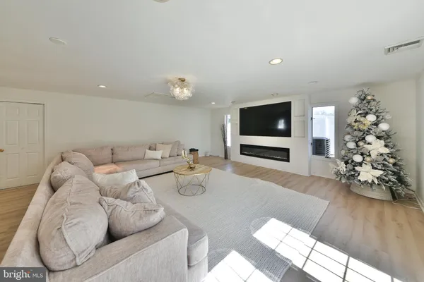 $799,900 | 1194 Elberta Avenue, Bensalem, PA 19020