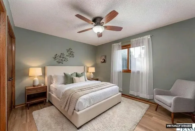 $338,000 | 2513 Marwood Drive, Mankato, MN 56001