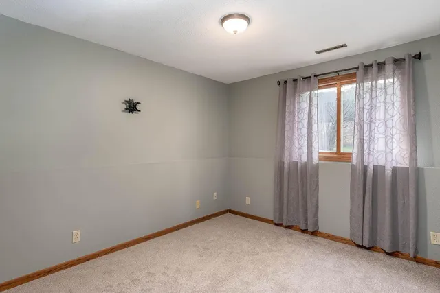 $338,000 | 2513 Marwood Drive, Mankato, MN 56001