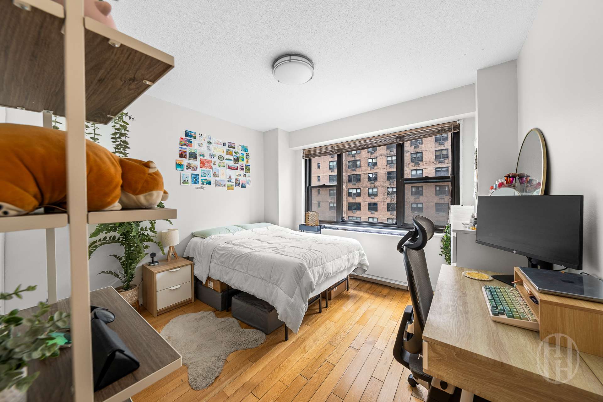 345 East 80th Street, Unit 3H Manhattan, NY 10075 - Photo 6 of 11