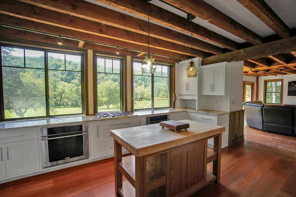 431 Round Top Road Wellsboro, PA 16901 - Photo 21 of 81 Gallery Image 21