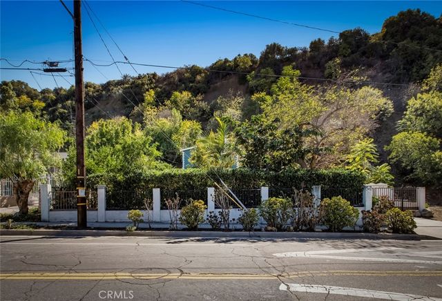 $988,000 | 383 South Ave 52, Highland Park, CA 90042