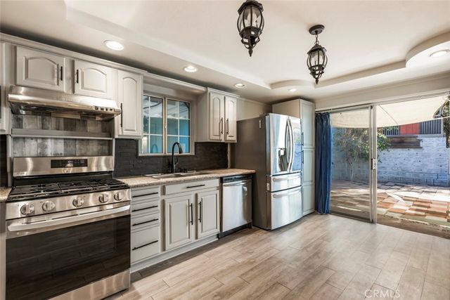 $988,000 | 383 South Ave 52, Highland Park, CA 90042