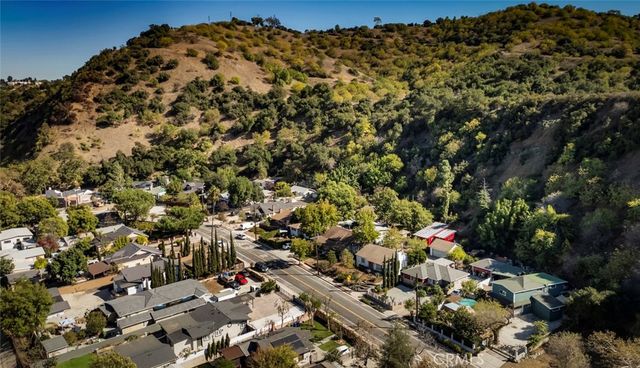 $988,000 | 383 South Ave 52, Highland Park, CA 90042