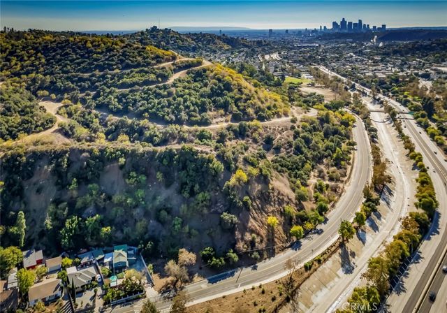 $988,000 | 383 South Ave 52, Highland Park, CA 90042