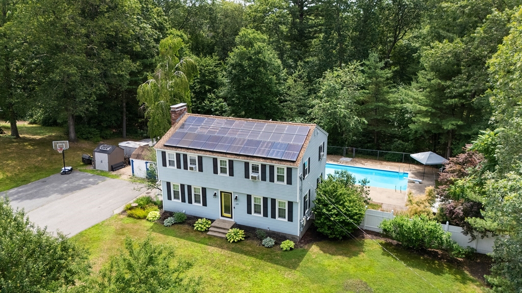 129 Cranberry Road Dracut, MA 01826 - Photo 2 of 36 Gallery Image 2