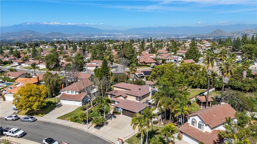 1210 Versailles Circle Riverside, CA 92506 - Photo 12 of 75