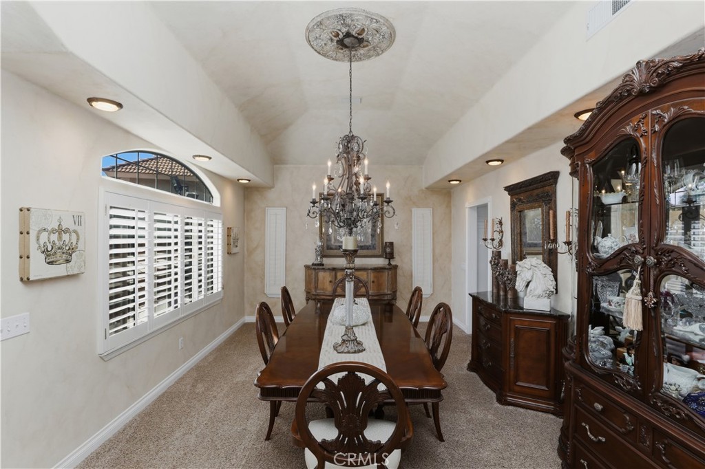 1210 Versailles Circle Riverside, CA 92506 - Photo 13 of 75