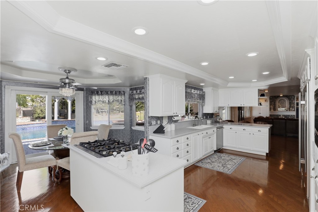 1210 Versailles Circle Riverside, CA 92506 - Photo 27 of 75