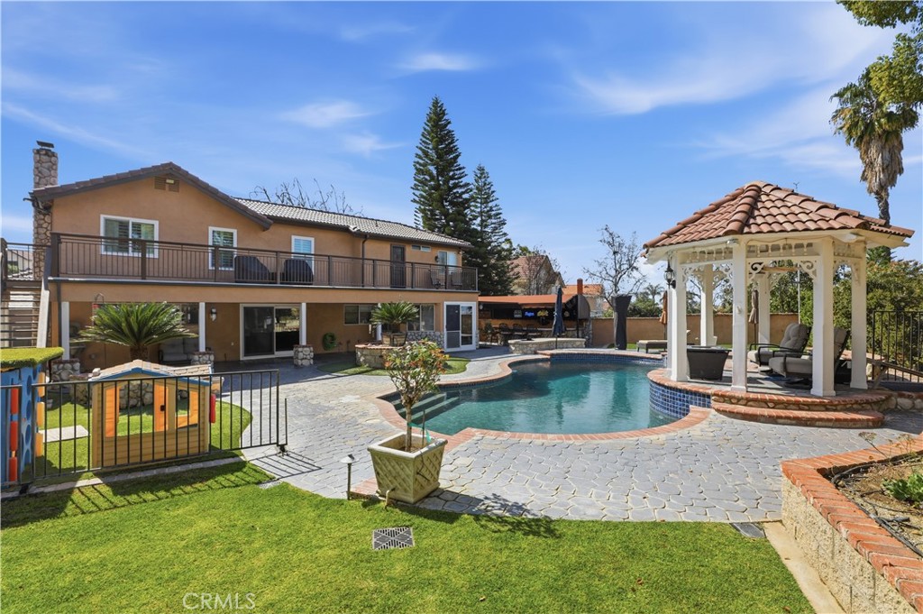 1210 Versailles Circle Riverside, CA 92506 - Photo 66 of 75