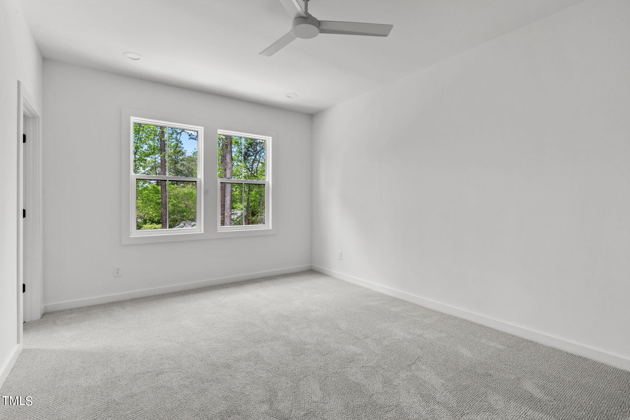 6422 Tanner Oak Lane Raleigh, NC 27613 - Photo 18 of 50 17