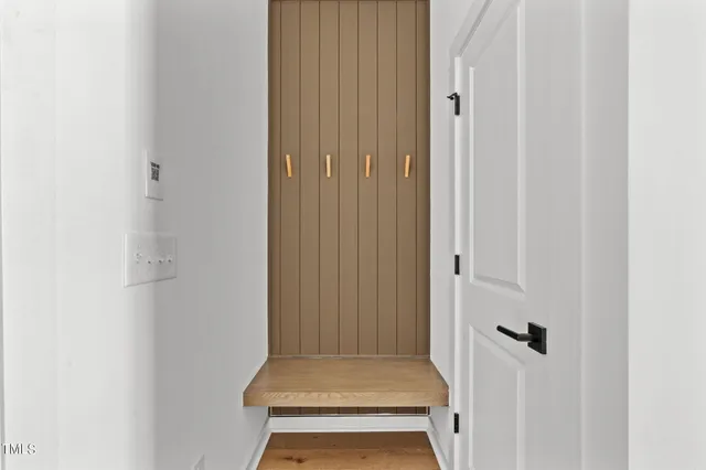 a view of a workspace with furniture