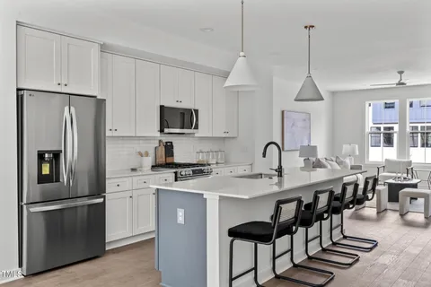 $579,000 | 6422 Tanner Oak Lane, Raleigh, NC 27613