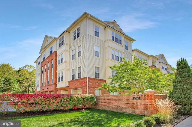 $400,000 | 2550 Kensington Gardens, Unit 205, Ellicott City, MD 21043