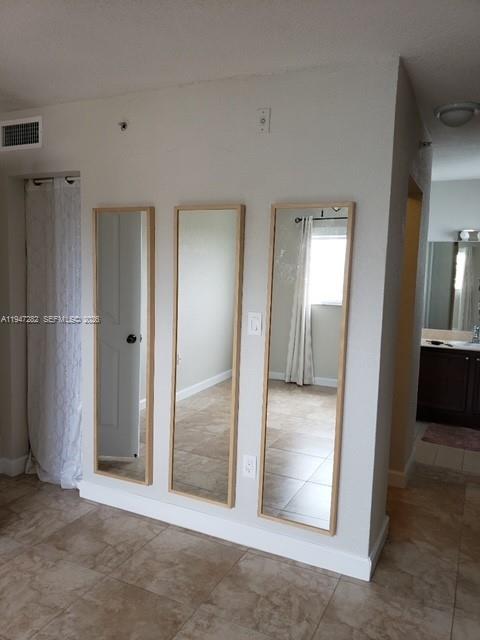445 Southwest 11th Street, Unit 404 Miami, FL 33130 - Photo 8 of 13