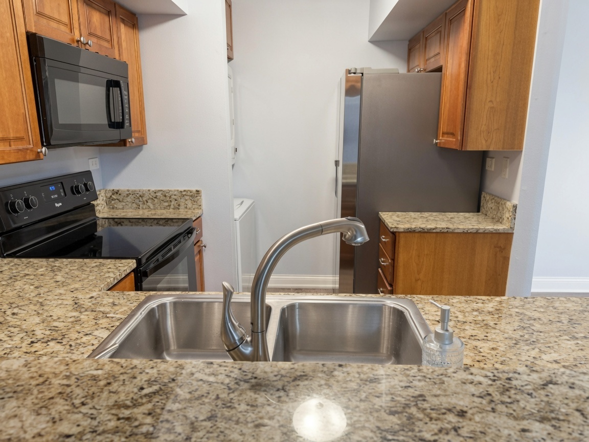 19 Foxcroft Road, Unit 103 Naperville, IL 60565 - Photo 5 of 15