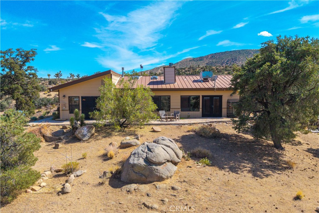 48620 Madison Road Landers, CA 92285 - Photo 5 of 72